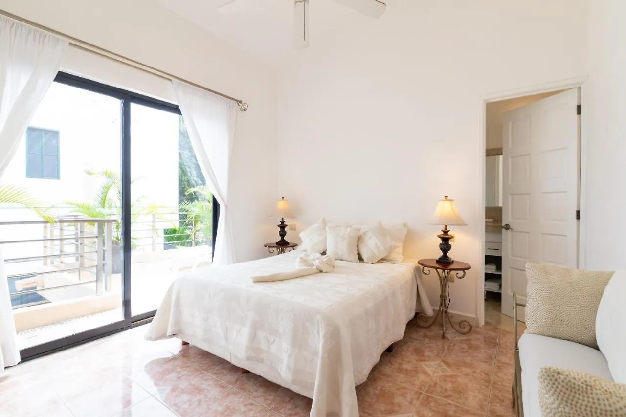 Condo Santuario Dreams Playa del Carmen